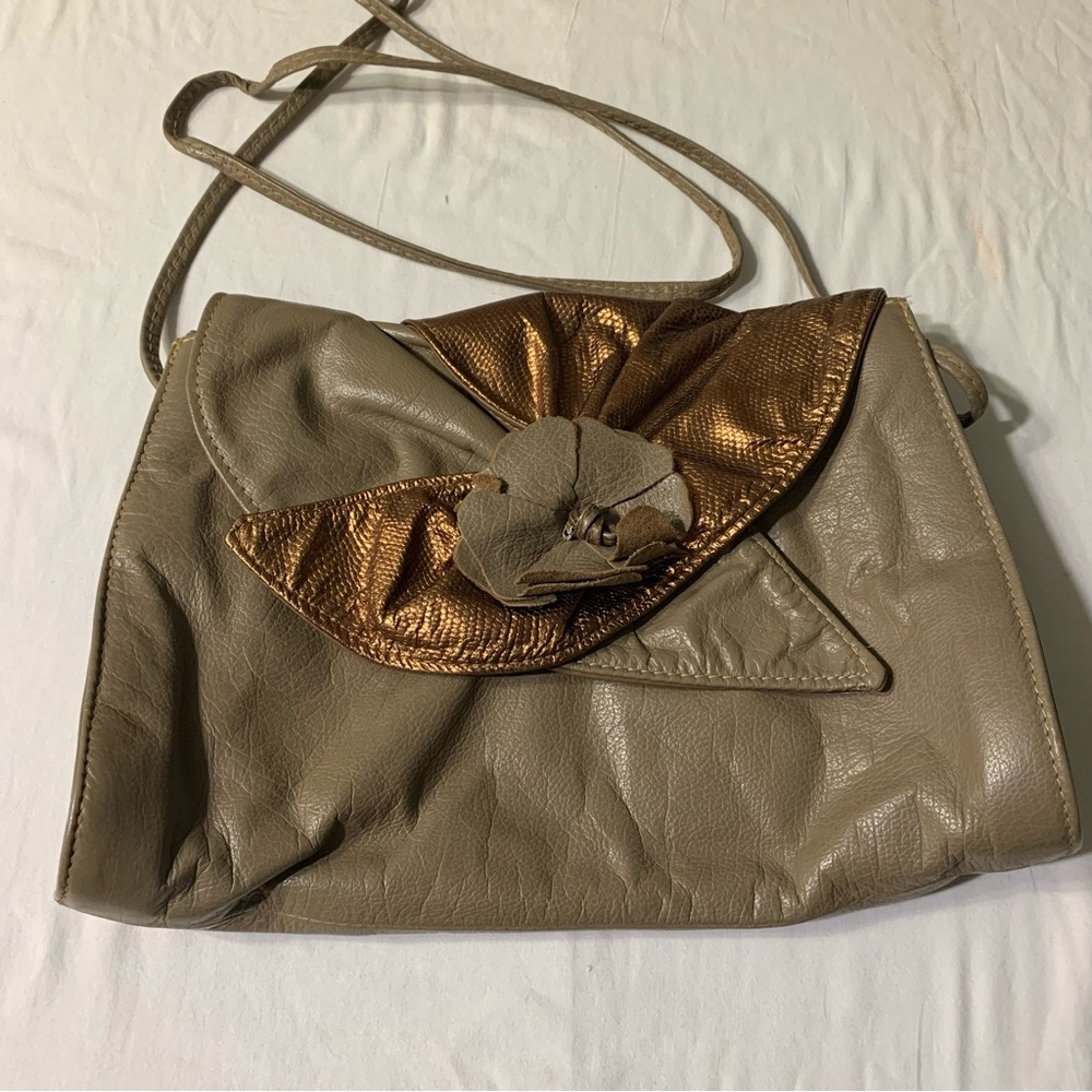 Taupe‎ Crossbody Bag with Metallic Copper Accent - Picture 2 of 8